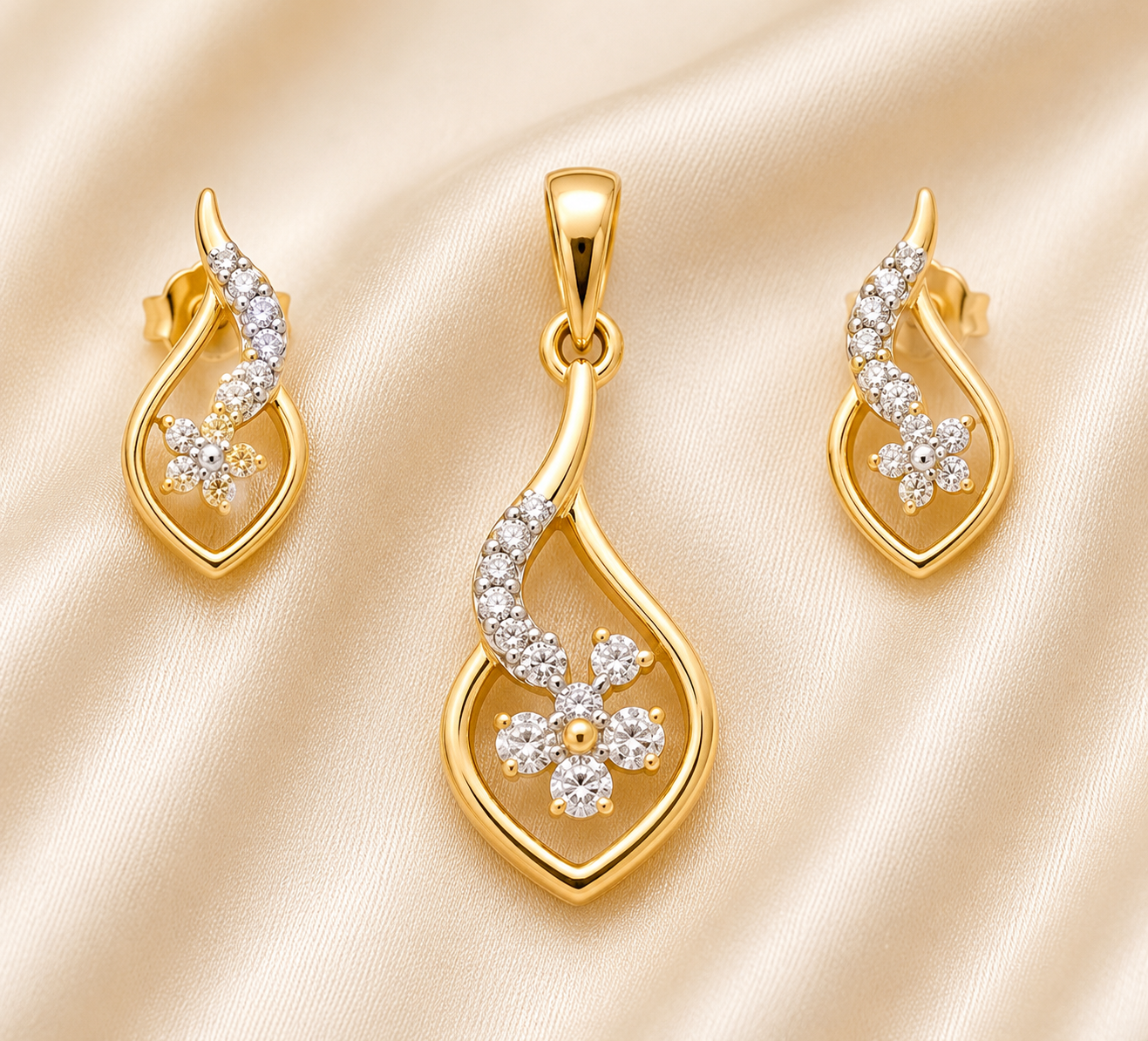 Little Blossom Diamond Pendant Set