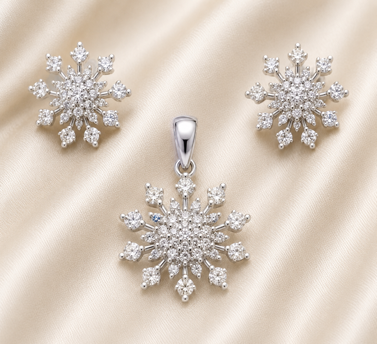 Snowflake Spark Daily Wear Pendant Set