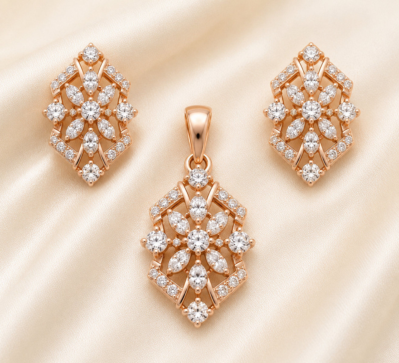 Royal Bloom Diamond Pendant Set