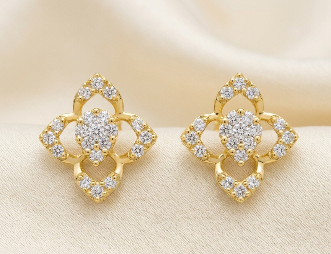 Four Leaf Earrings.